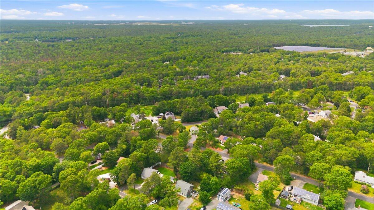 70 Quinaquisset Avenue Mashpee MA 02649