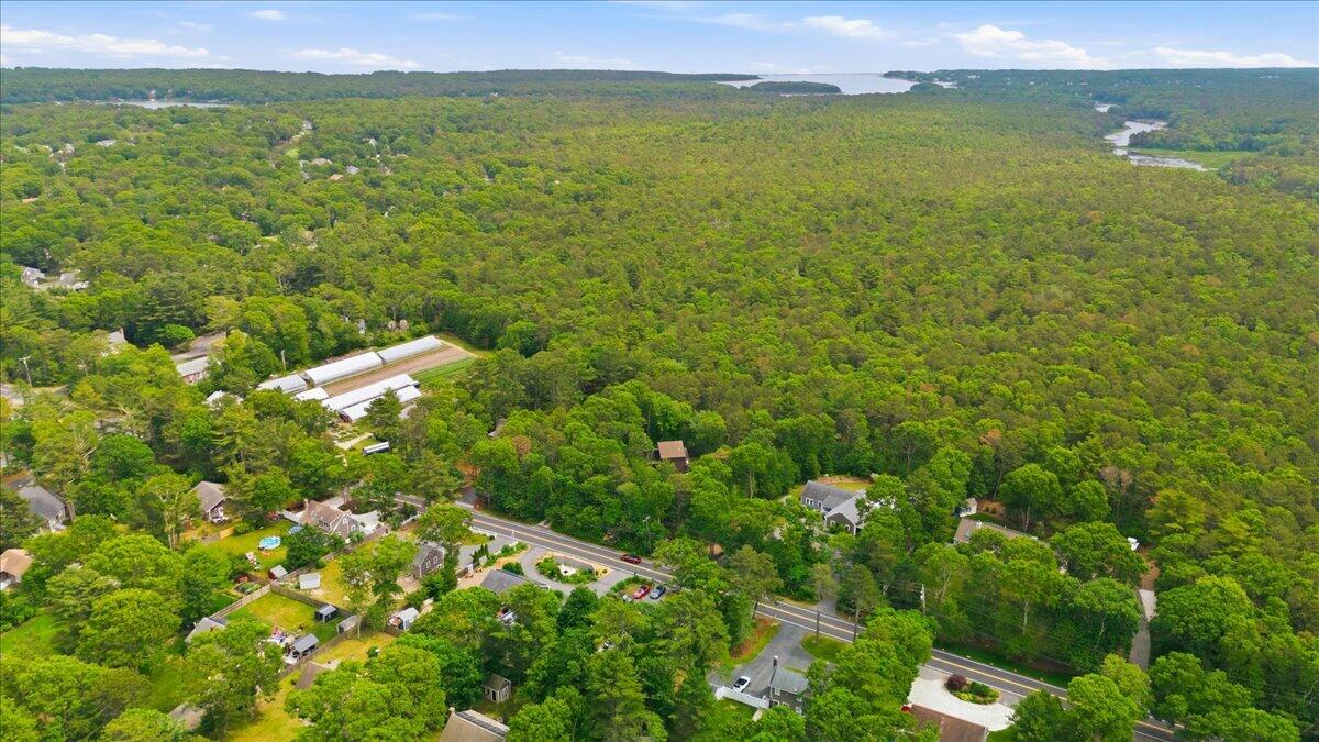 70 Quinaquisset Avenue Mashpee MA 02649