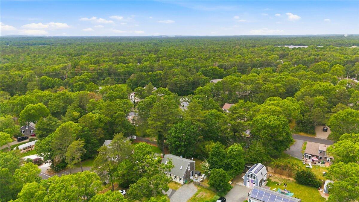 70 Quinaquisset Avenue Mashpee MA 02649