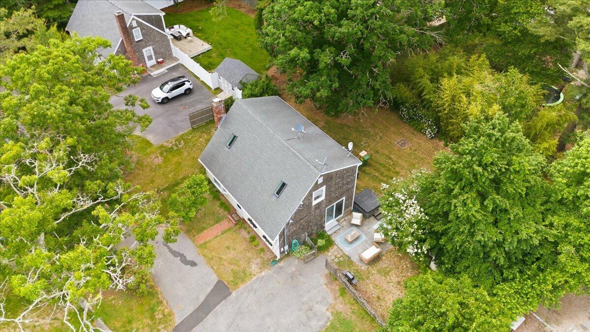 70 Quinaquisset Avenue Mashpee MA 02649