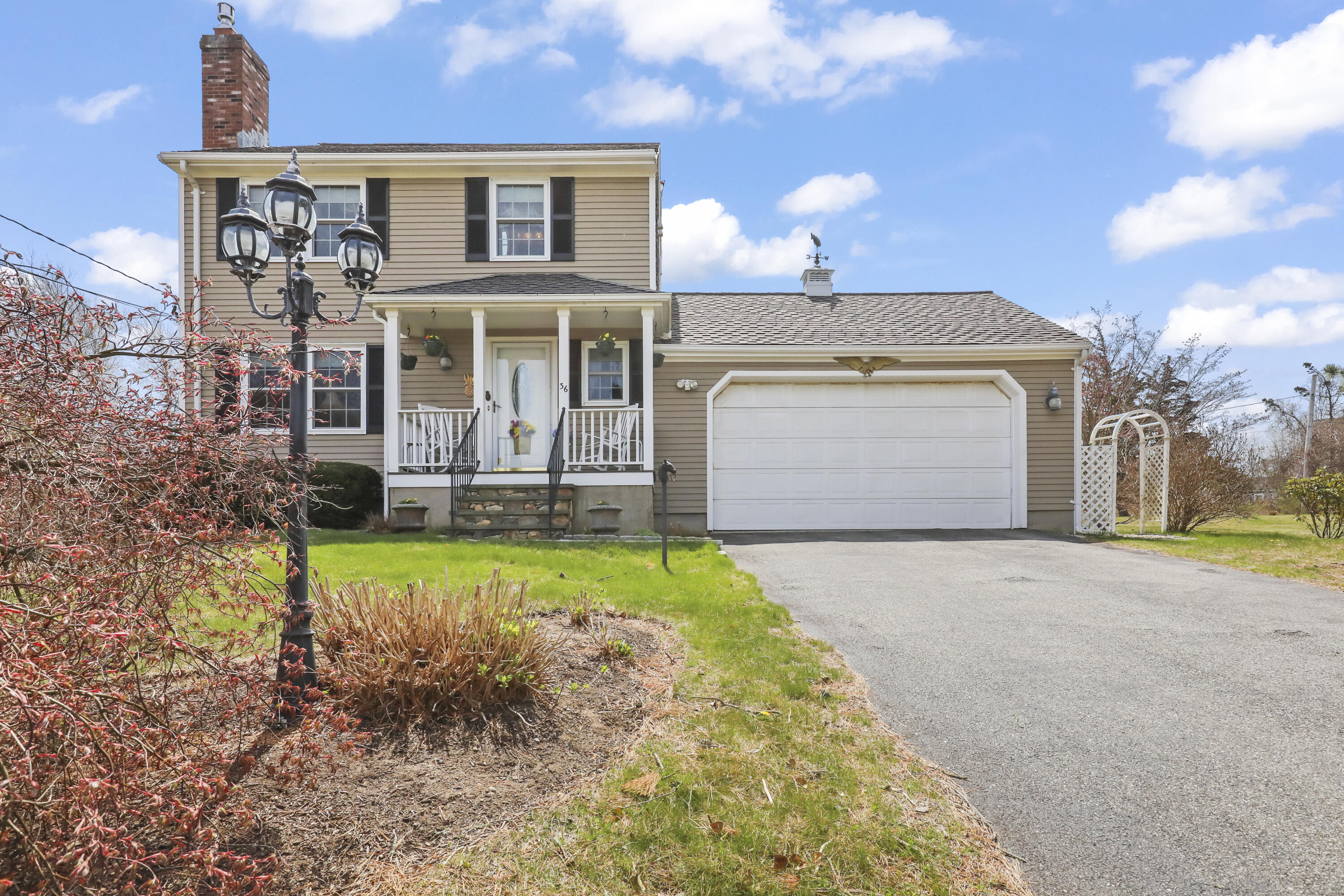 36 Town Neck Road Sandwich MA 02563