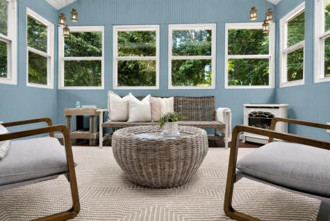 90 Log Cabin Road MA 02642