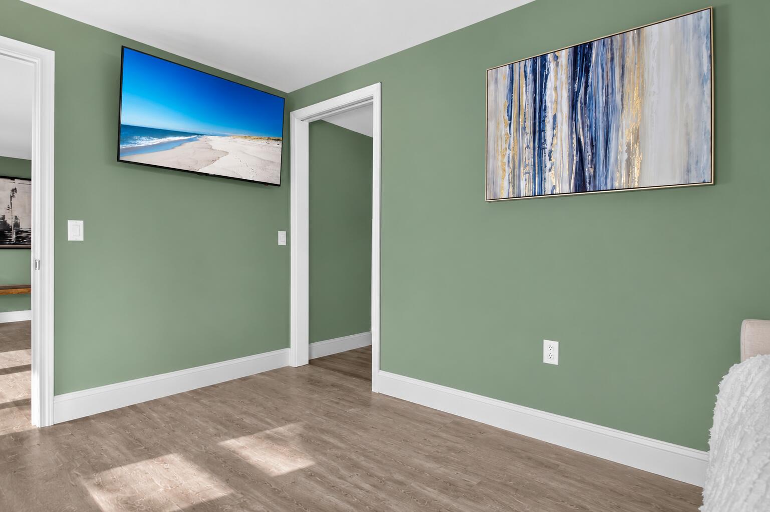 90 Log Cabin Road Eastham MA 02642