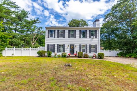 8 Hampden Road Teaticket MA 02536