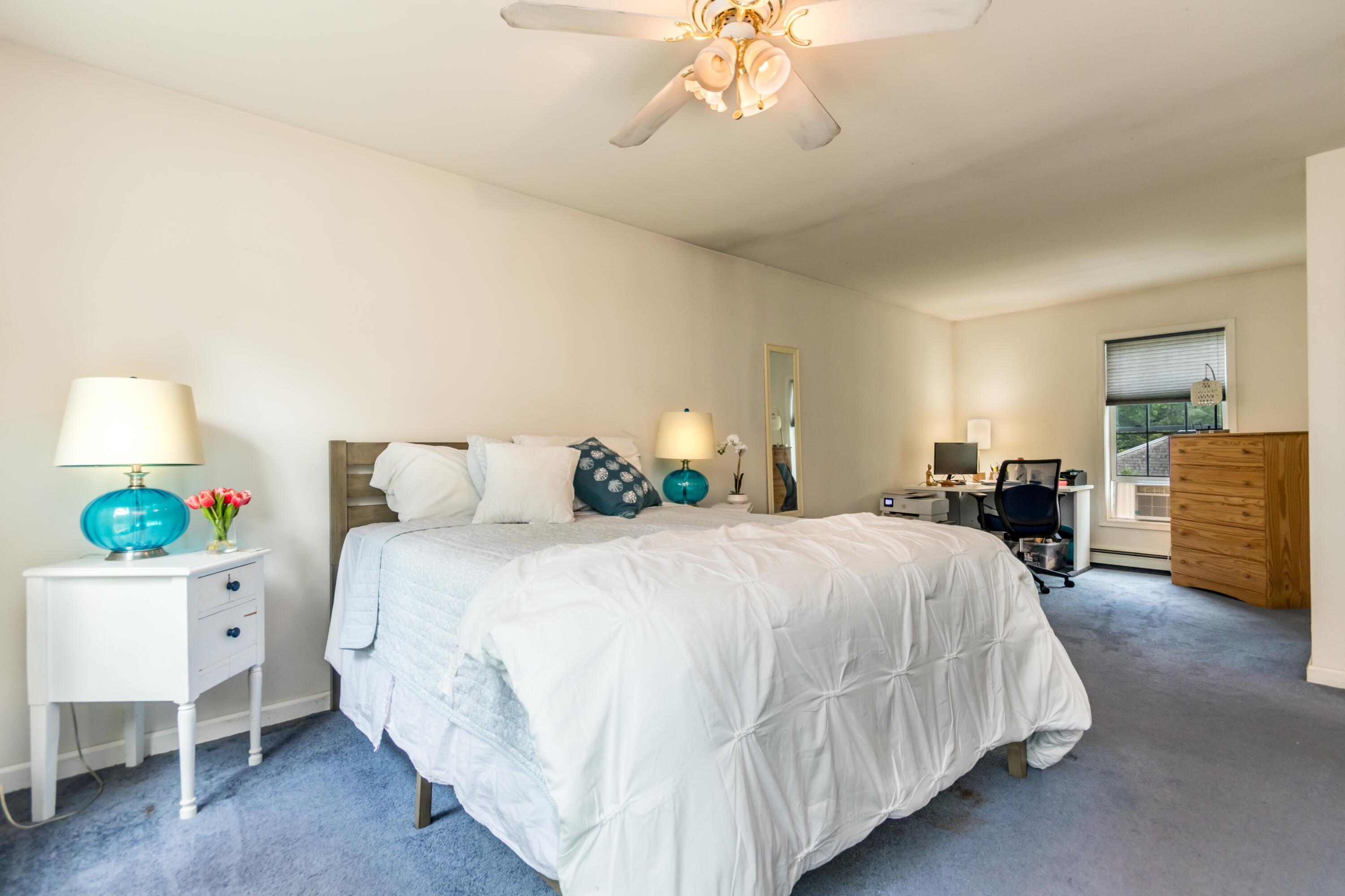 8 Hampden Road Teaticket MA 02536