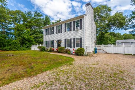 8 Hampden Road Teaticket MA 02536