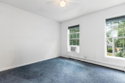 8 Hampden Road Teaticket MA 02536