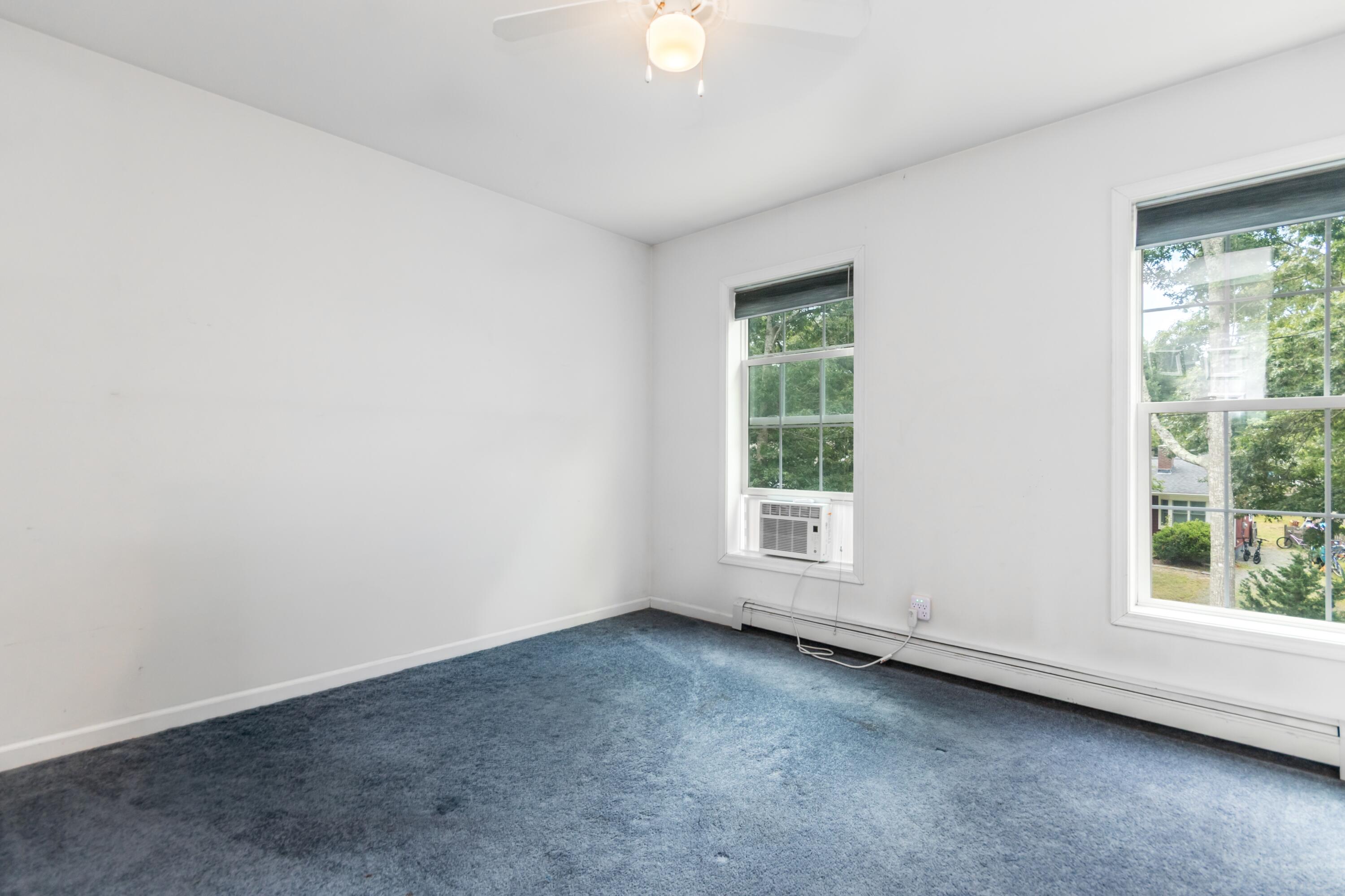8 Hampden Road Teaticket MA 02536