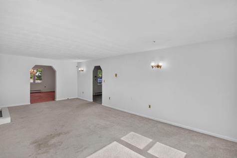 8 Spectacle Pond Drive East Falmouth MA 02536