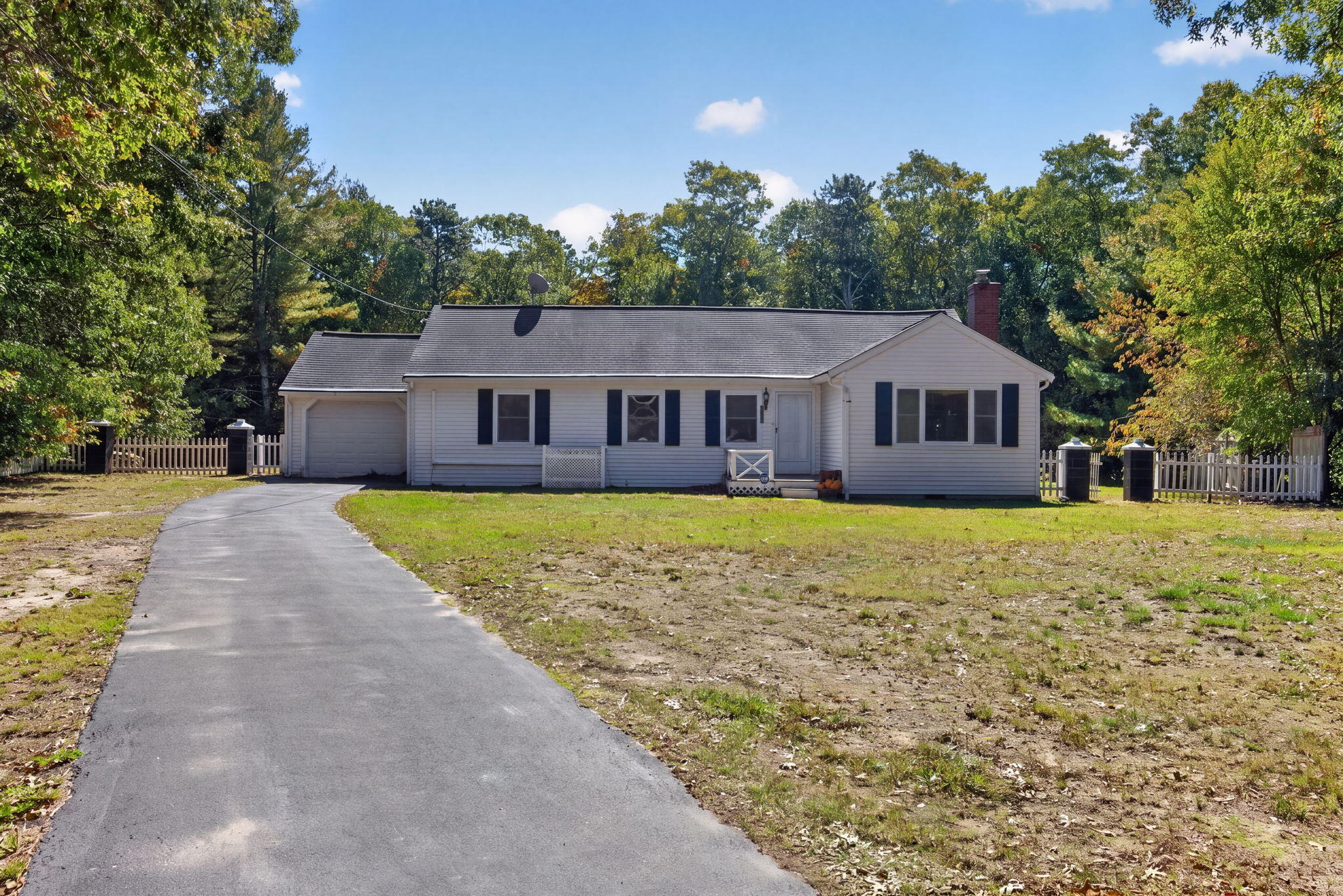 8 Spectacle Pond Drive East Falmouth MA 02536