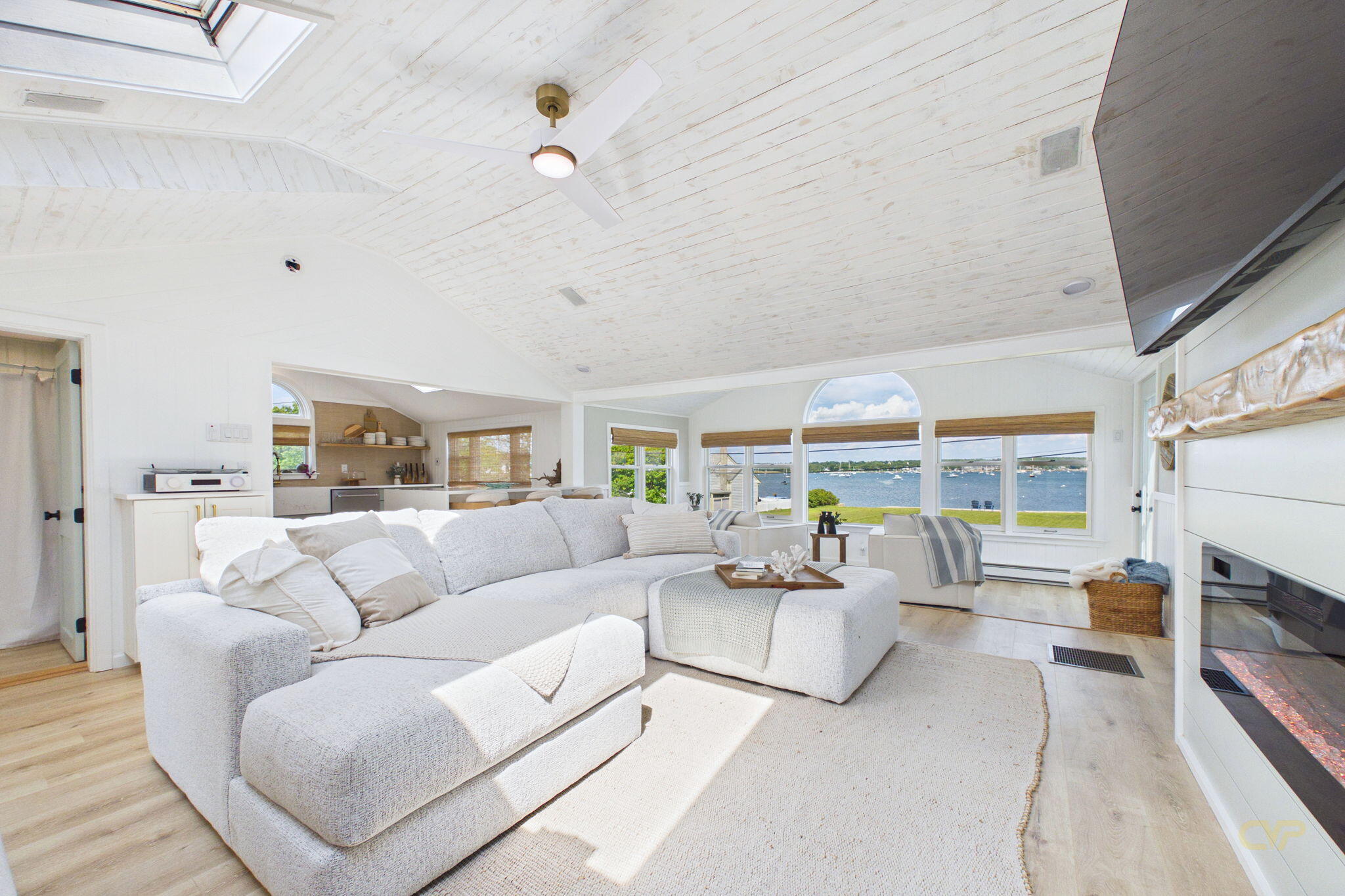 16 Shoreview Avenue Mattapoisett MA 02739