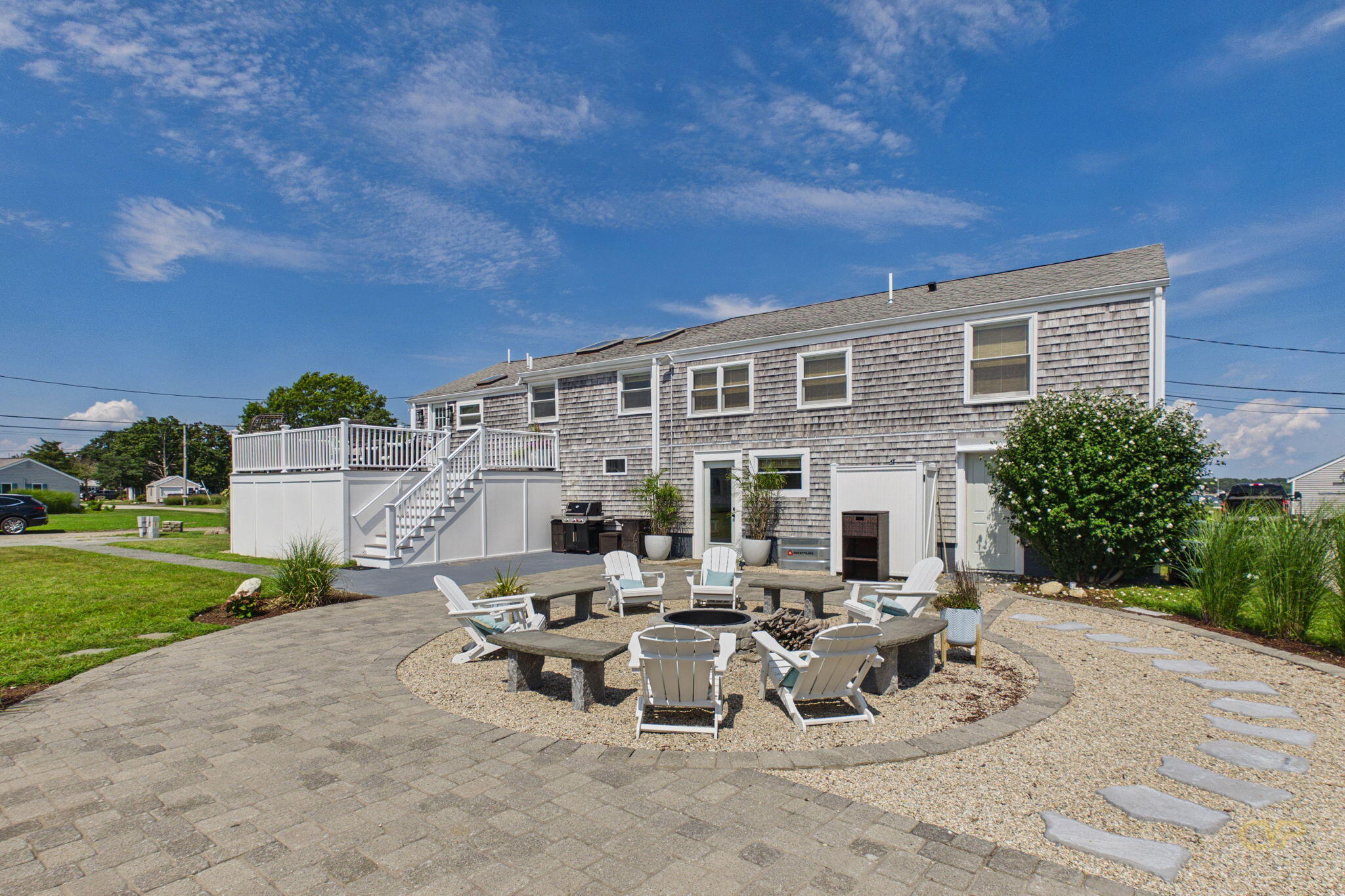 16 Shoreview Avenue Mattapoisett MA 02739