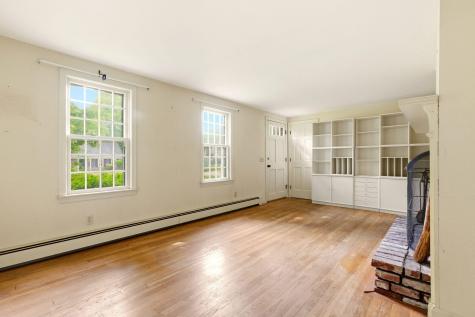 93 Robbins Circle Dennis MA 02638