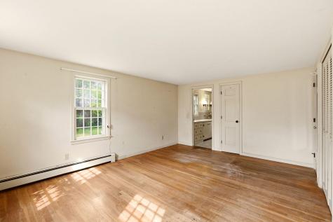 93 Robbins Circle Dennis MA 02638