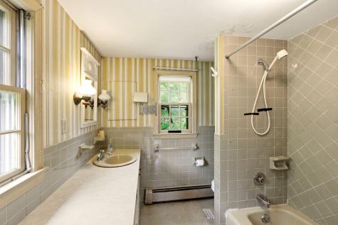 93 Robbins Circle Dennis MA 02638