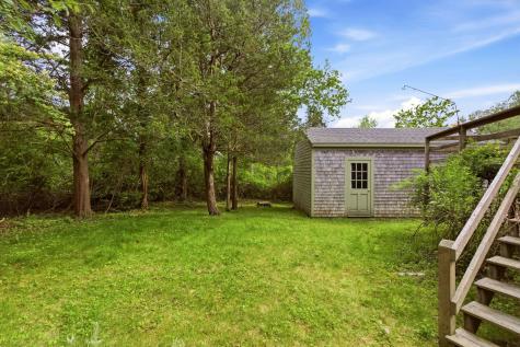 93 Robbins Circle Dennis MA 02638