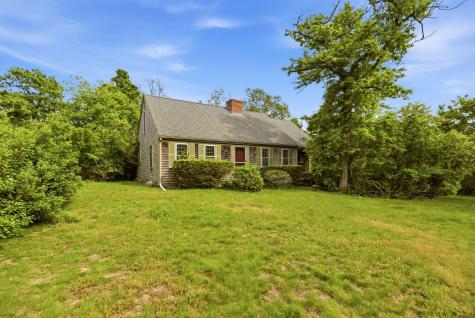93 Robbins Circle Dennis MA 02638