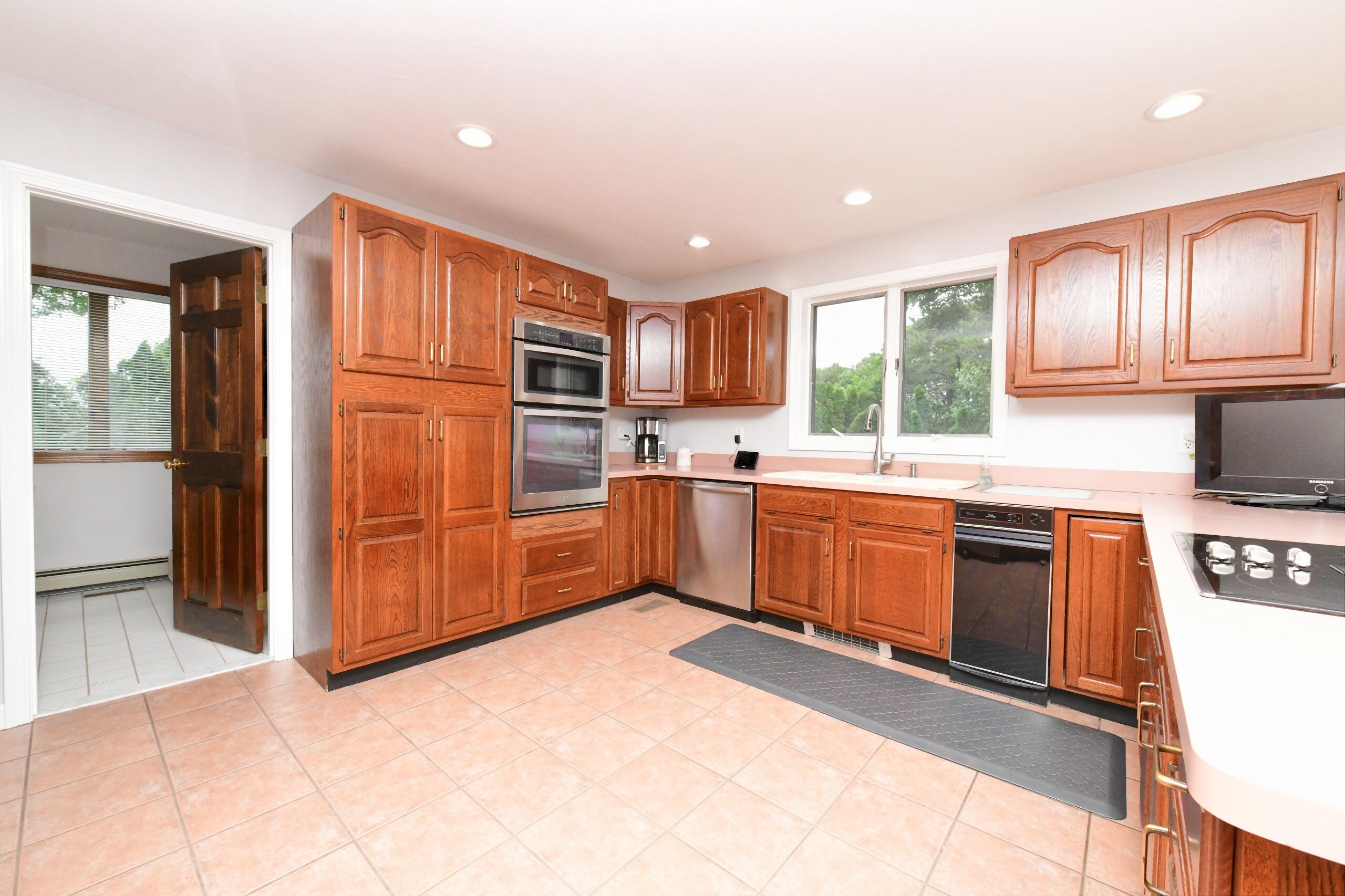 1 Homestead Road Bourne MA 02562
