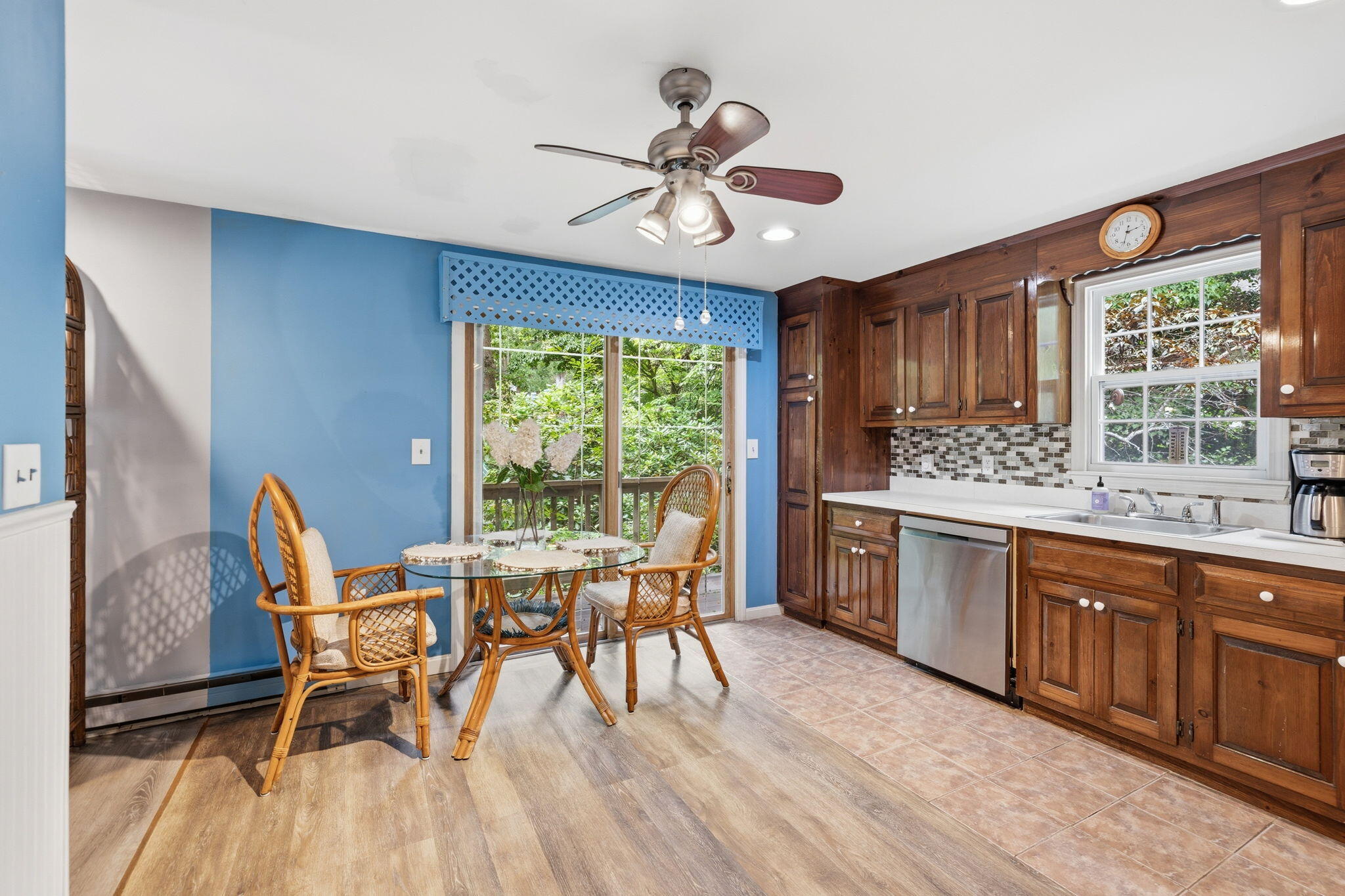 25 Muskegat Road MA 02536