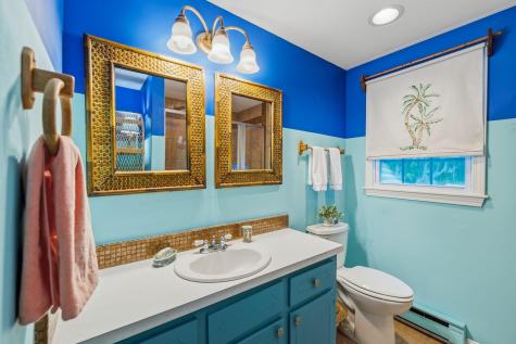 25 Muskegat Road MA 02536