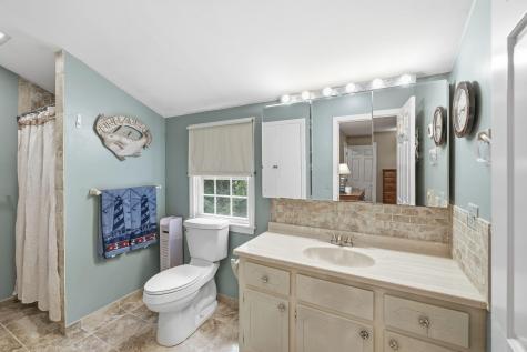 25 Muskegat Road MA 02536