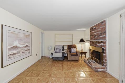 25 Muskegat Road MA 02536