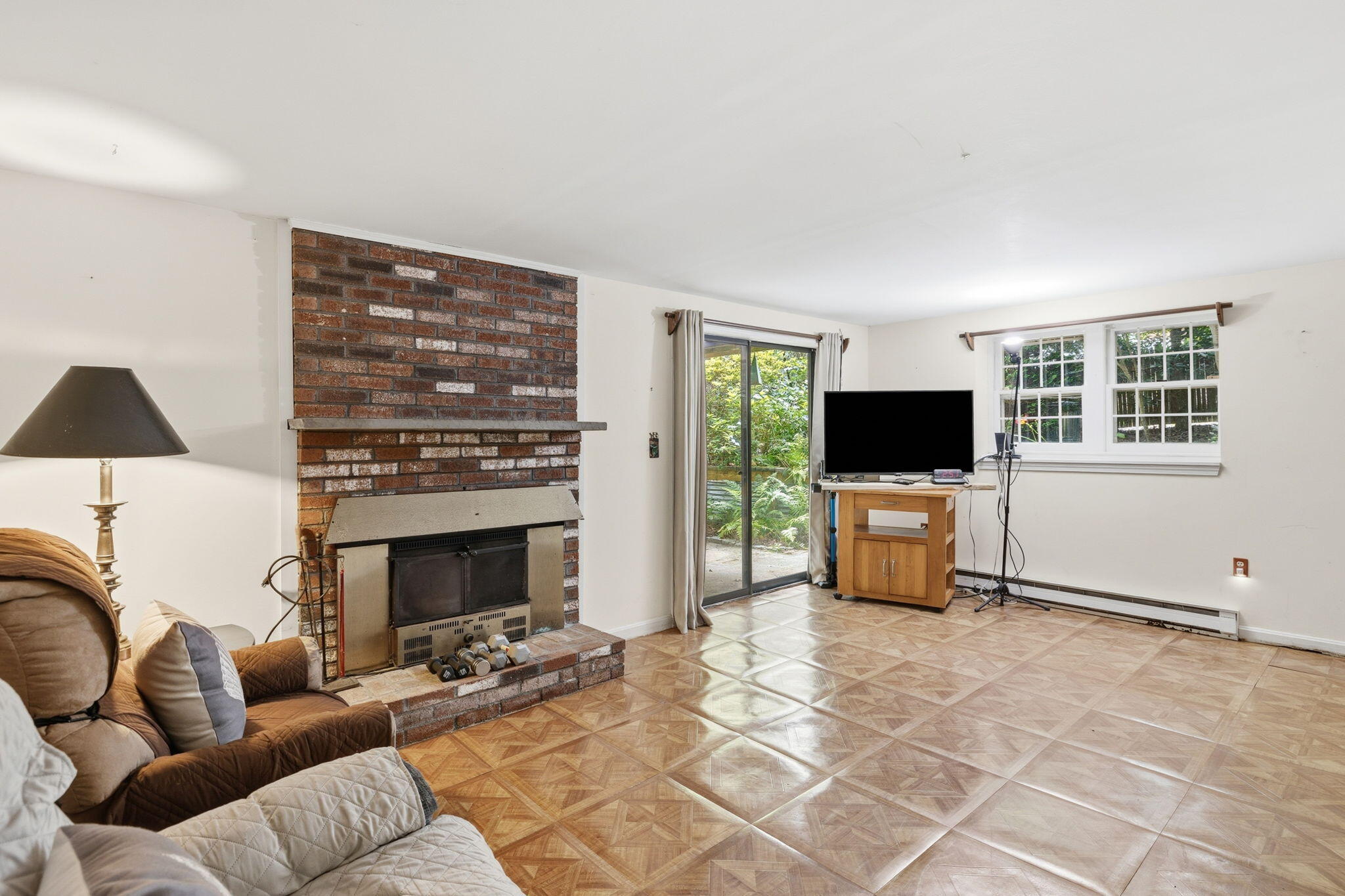 25 Muskegat Road MA 02536