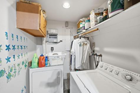 25 Muskegat Road MA 02536