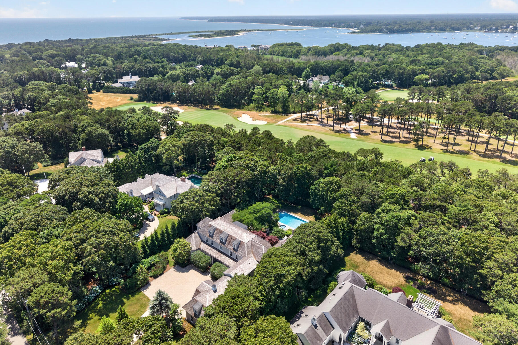 179 Pineleigh Path Osterville MA 02655