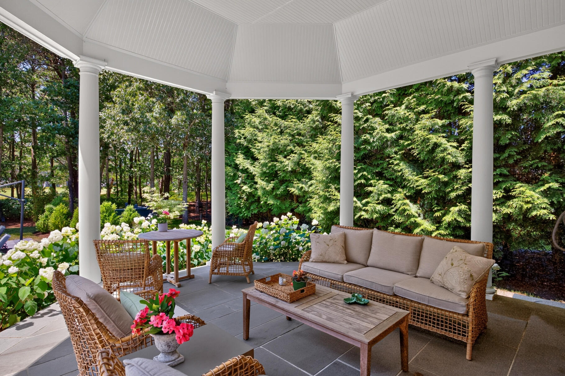 179 Pineleigh Path Osterville MA 02655