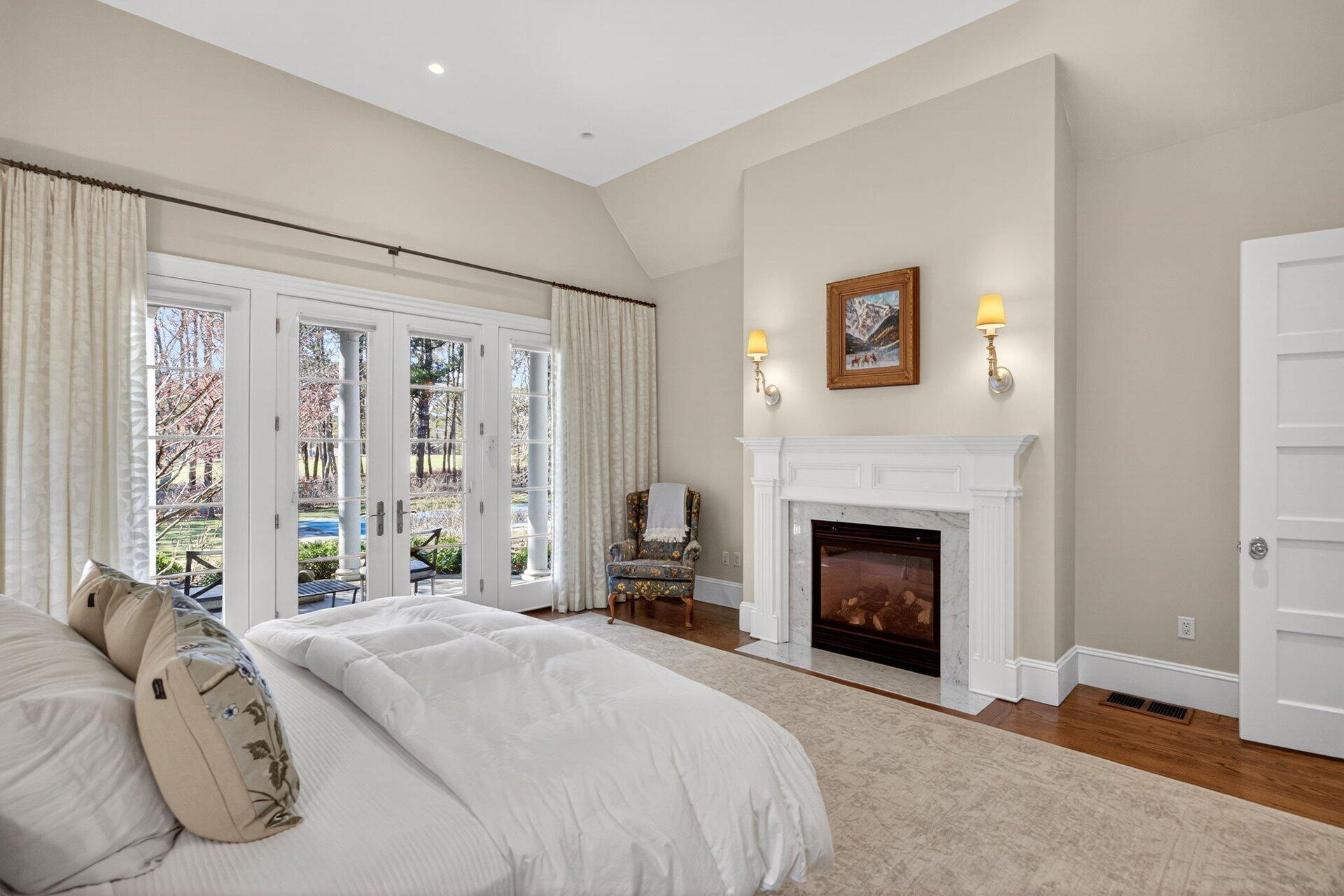 179 Pineleigh Path Osterville MA 02655