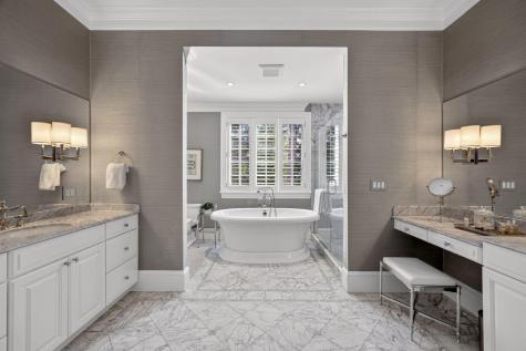 179 Pineleigh Path Barnstable MA 02655