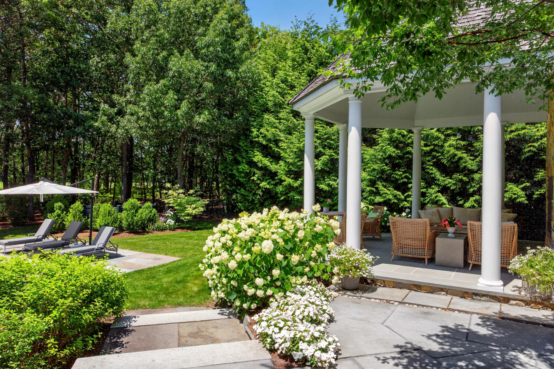 179 Pineleigh Path Osterville MA 02655