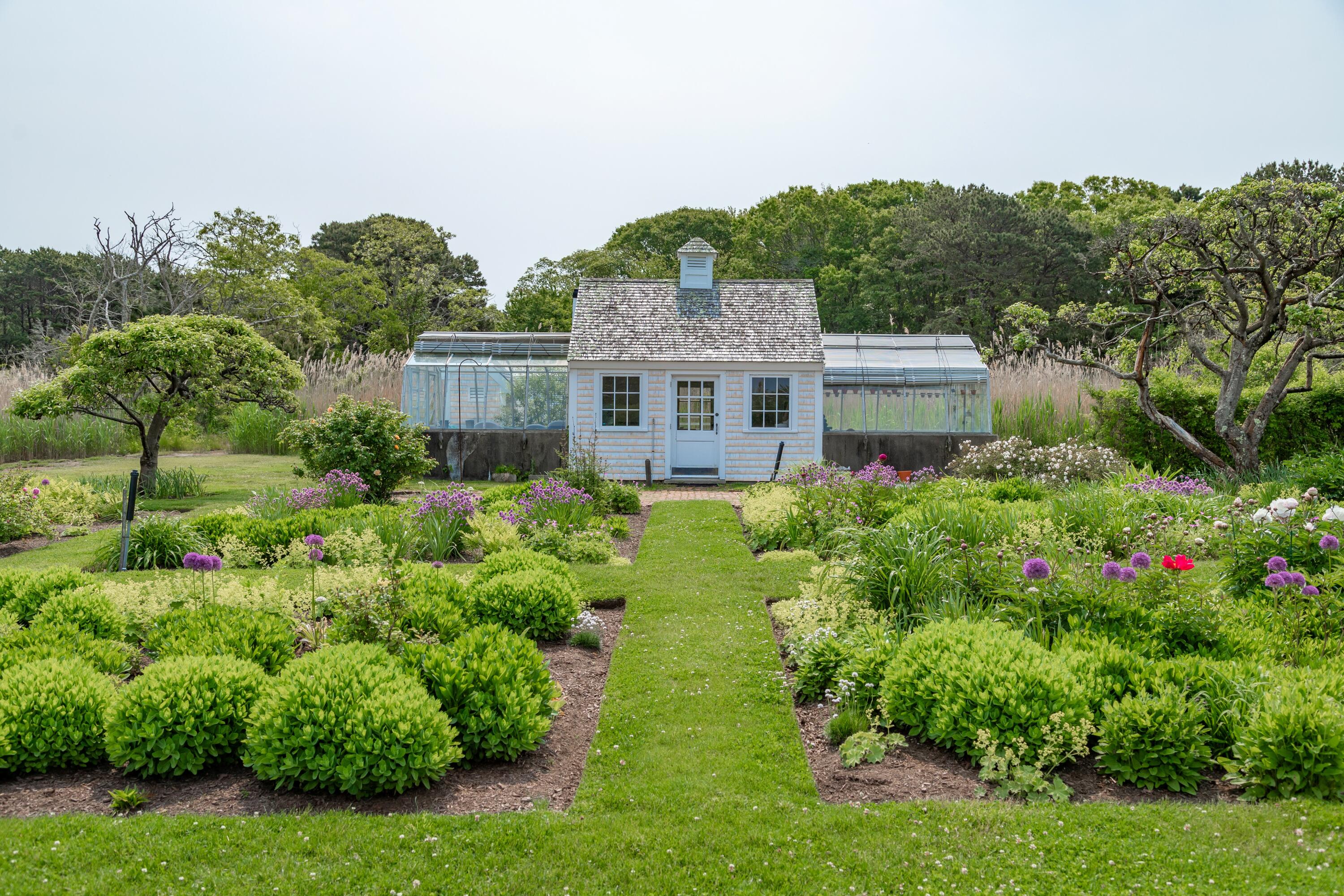17 Indian Trail Osterville MA 02655
