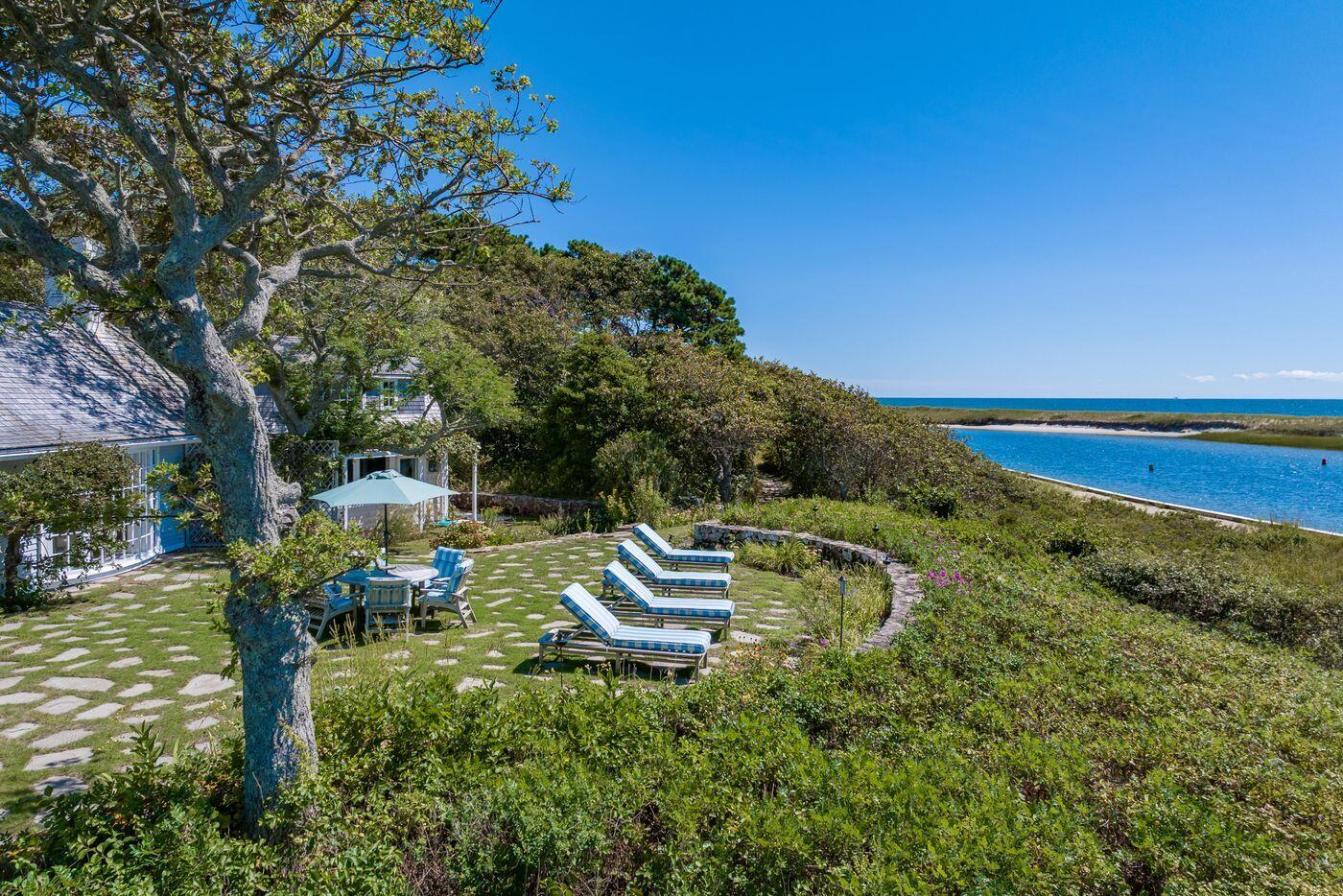 17 Indian Trail Osterville MA 02655