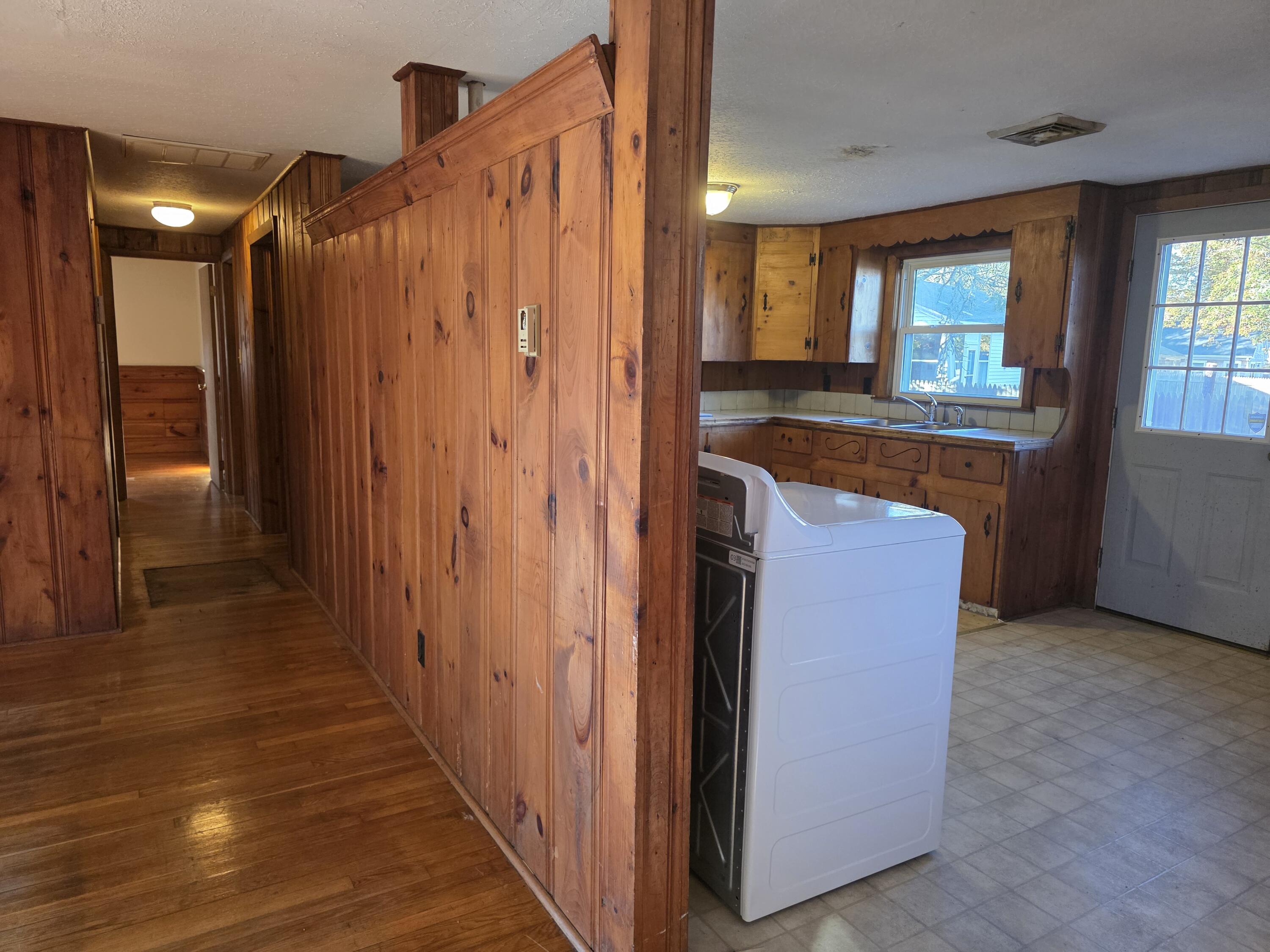 8 Holly Lane Yarmouth MA 02664