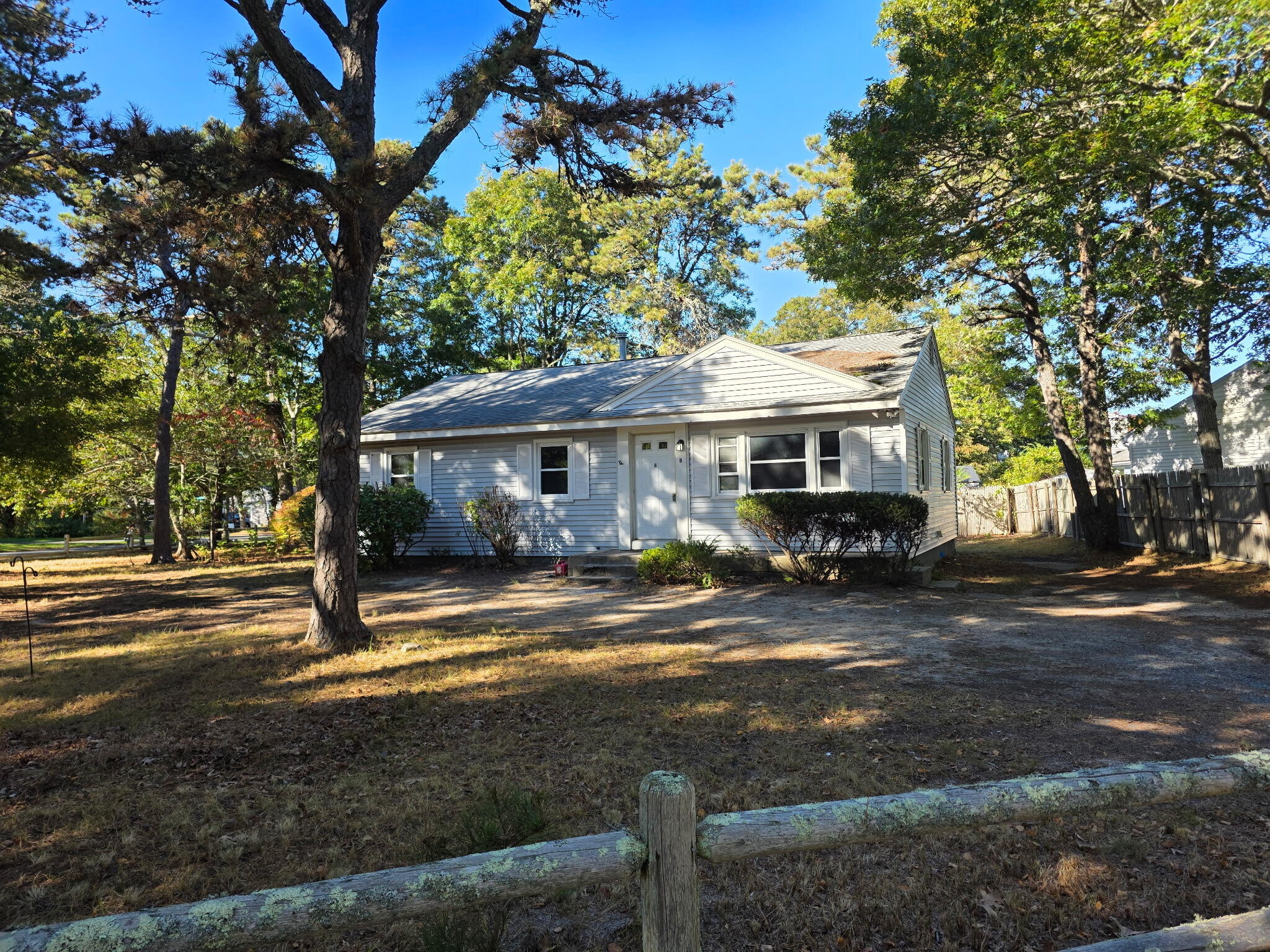 8 Holly Lane Yarmouth MA 02664