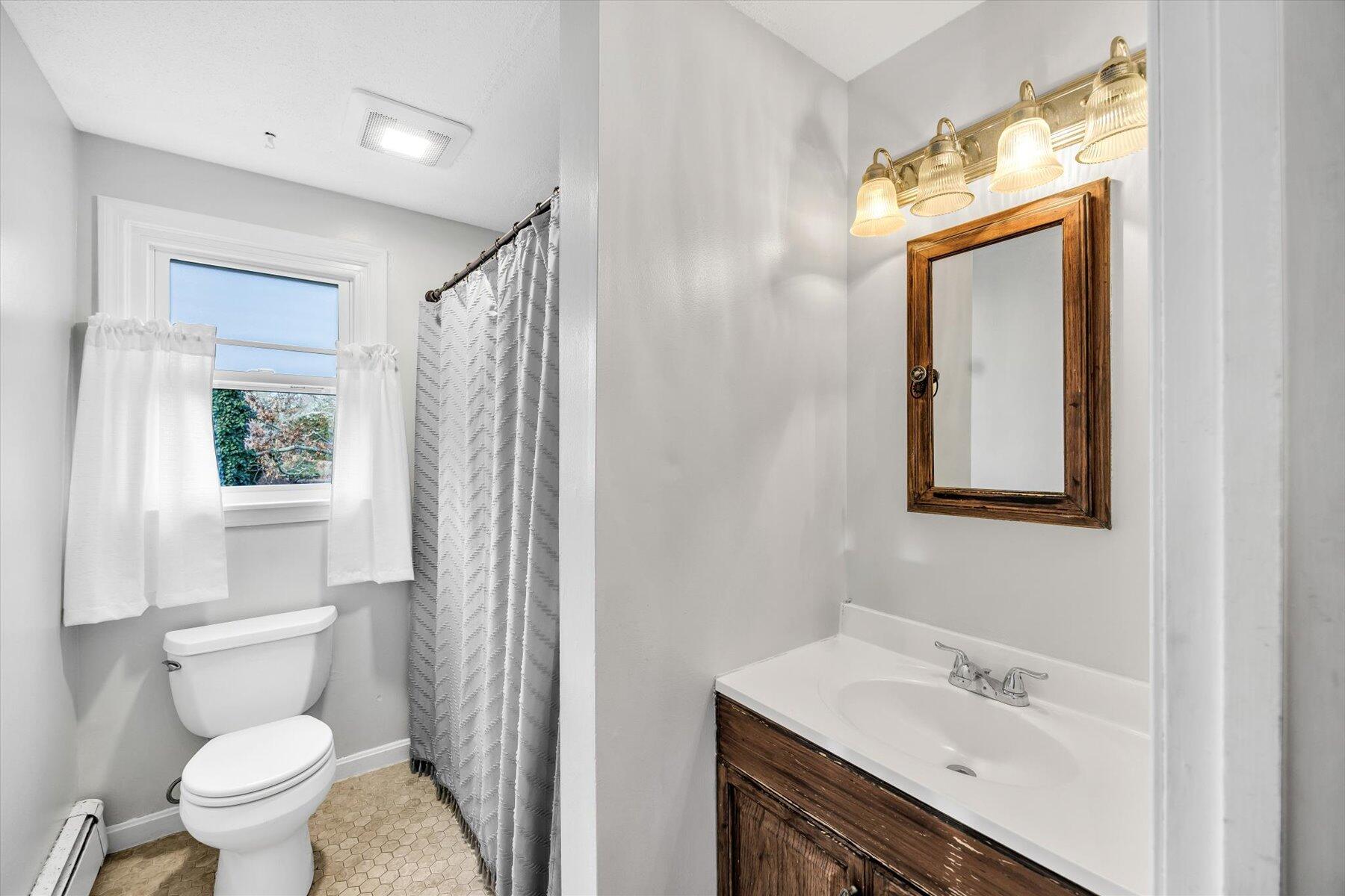 39 Papnomett Road Mashpee MA 02649