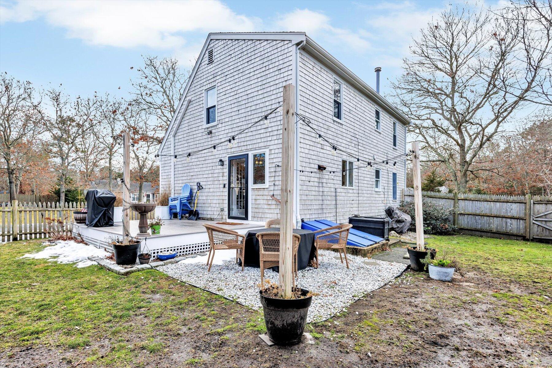 39 Papnomett Road Mashpee MA 02649