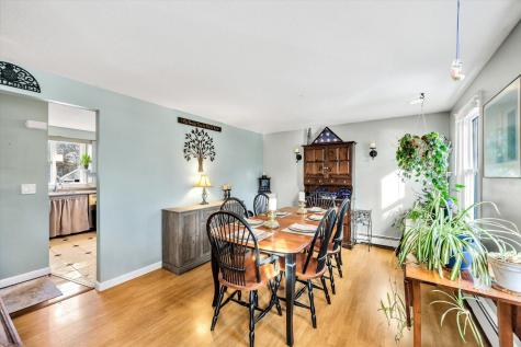 39 Papnomett Road Mashpee MA 02649