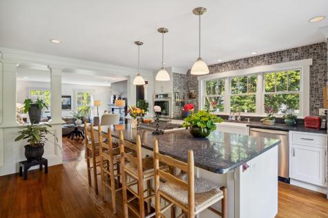 19 Willow Street Sandwich MA 02563