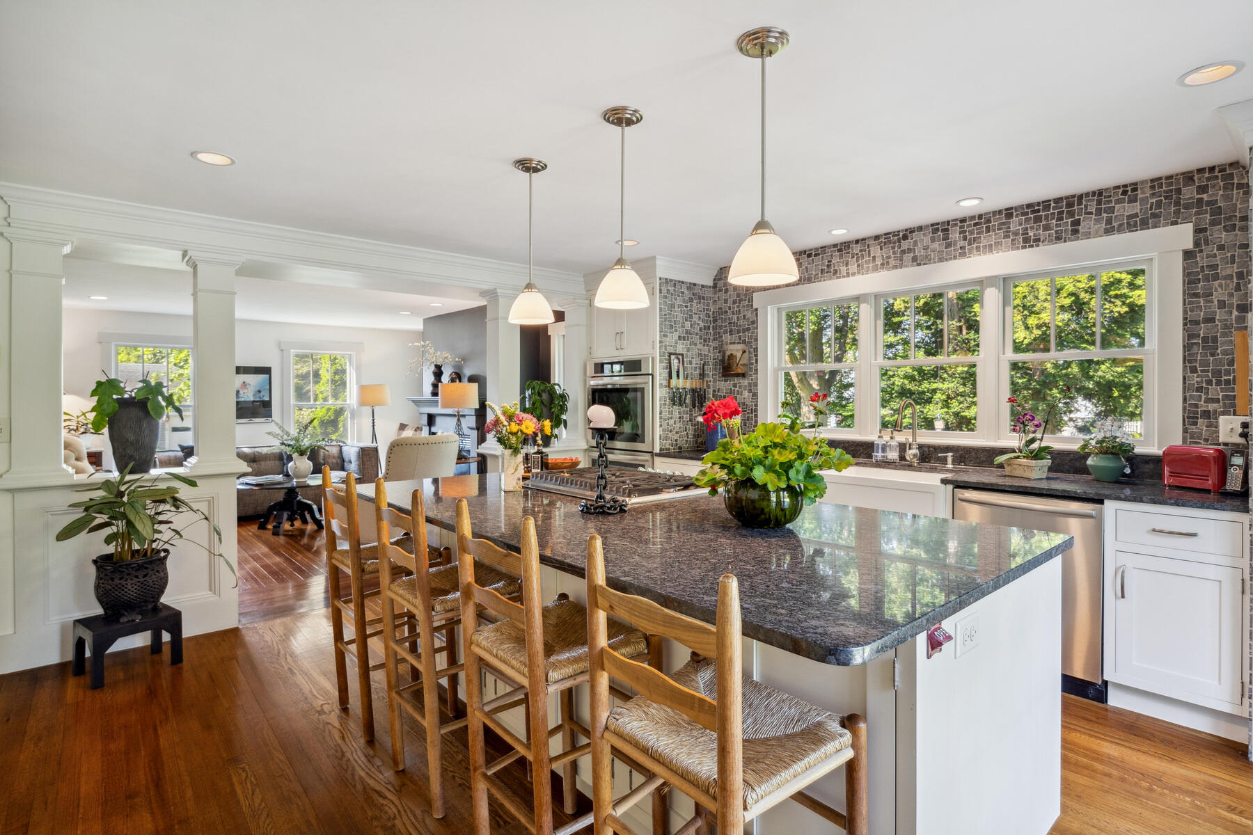 19 Willow Street Sandwich MA 02563