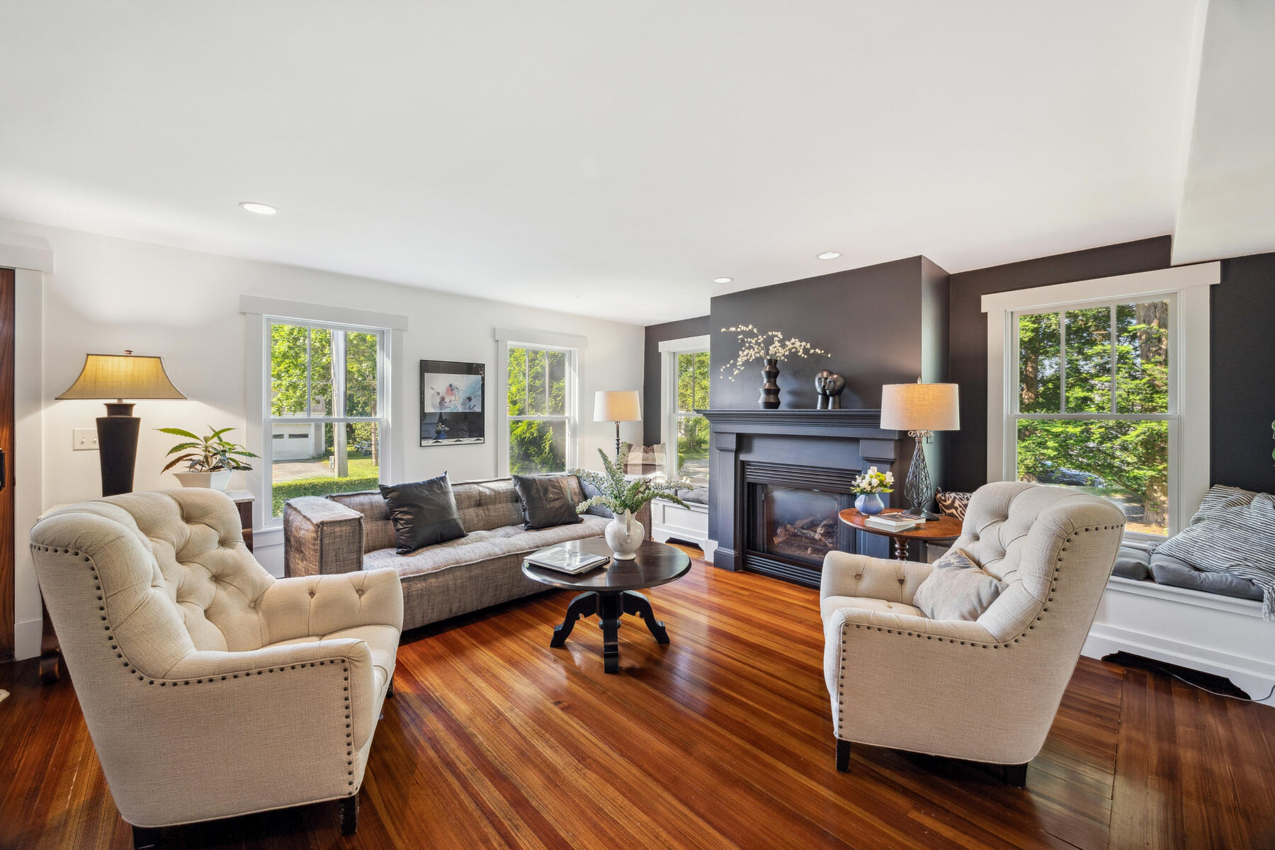 19 Willow Street Sandwich MA 02563