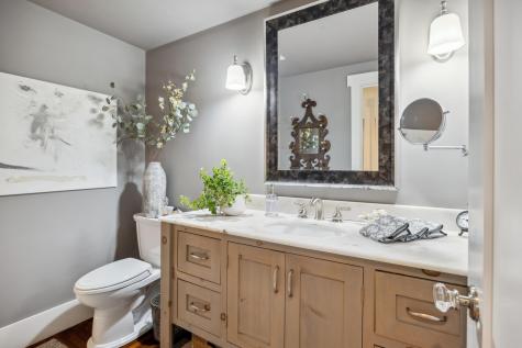 19 Willow Street Sandwich MA 02563