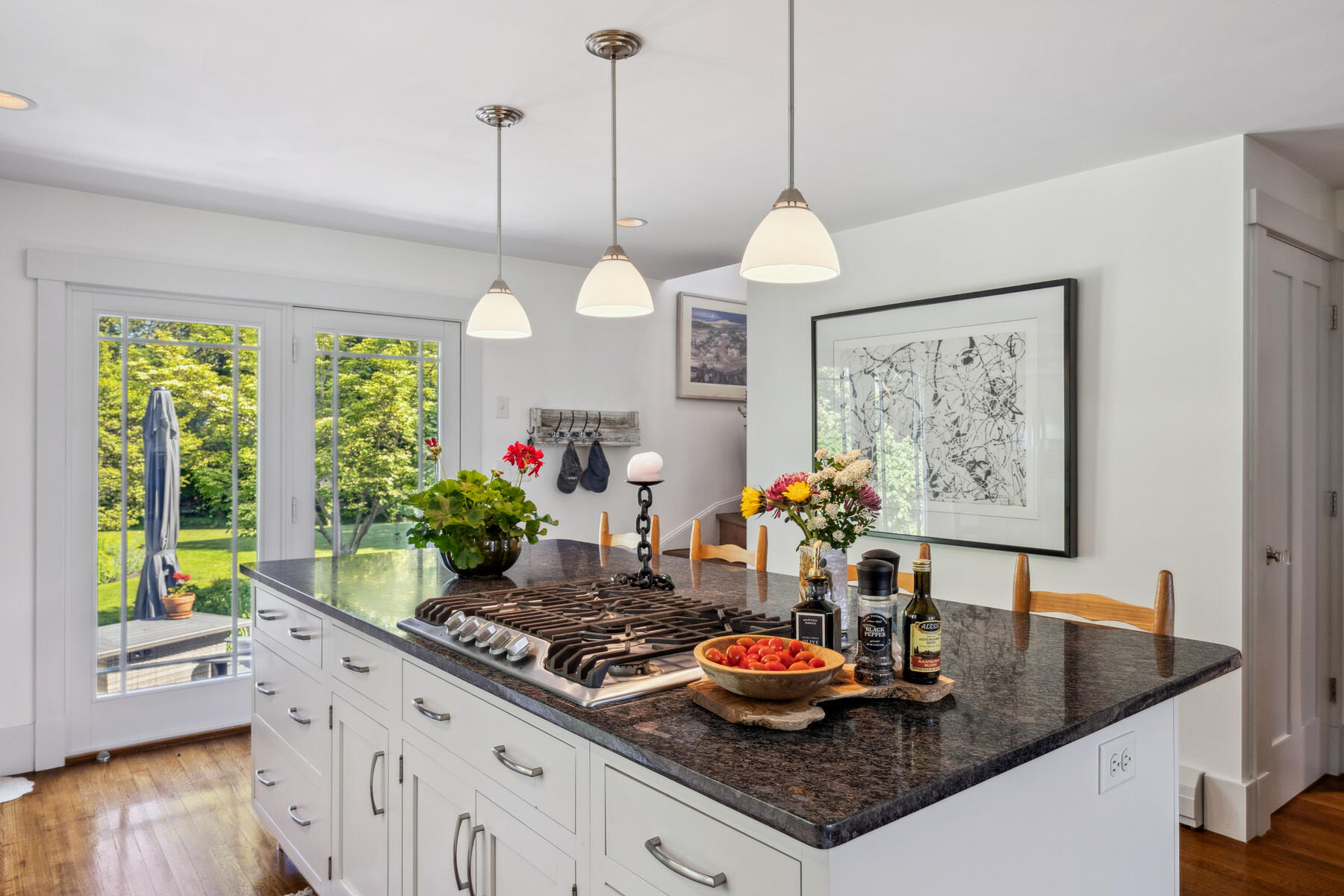 19 Willow Street Sandwich MA 02563