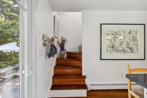 19 Willow Street Sandwich MA 02563