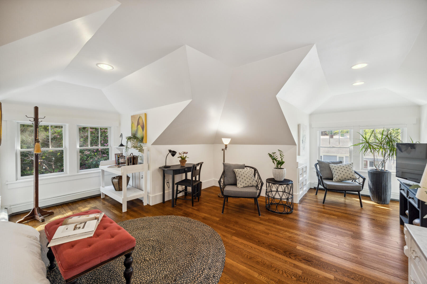 19 Willow Street Sandwich MA 02563