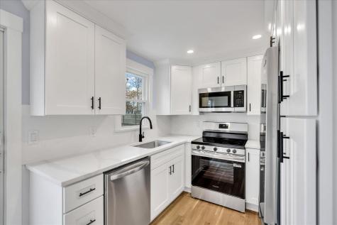 28 Cardinal Lane Yarmouth MA 02673