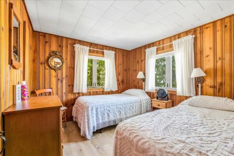 42 Kim Path Mashpee MA 02649