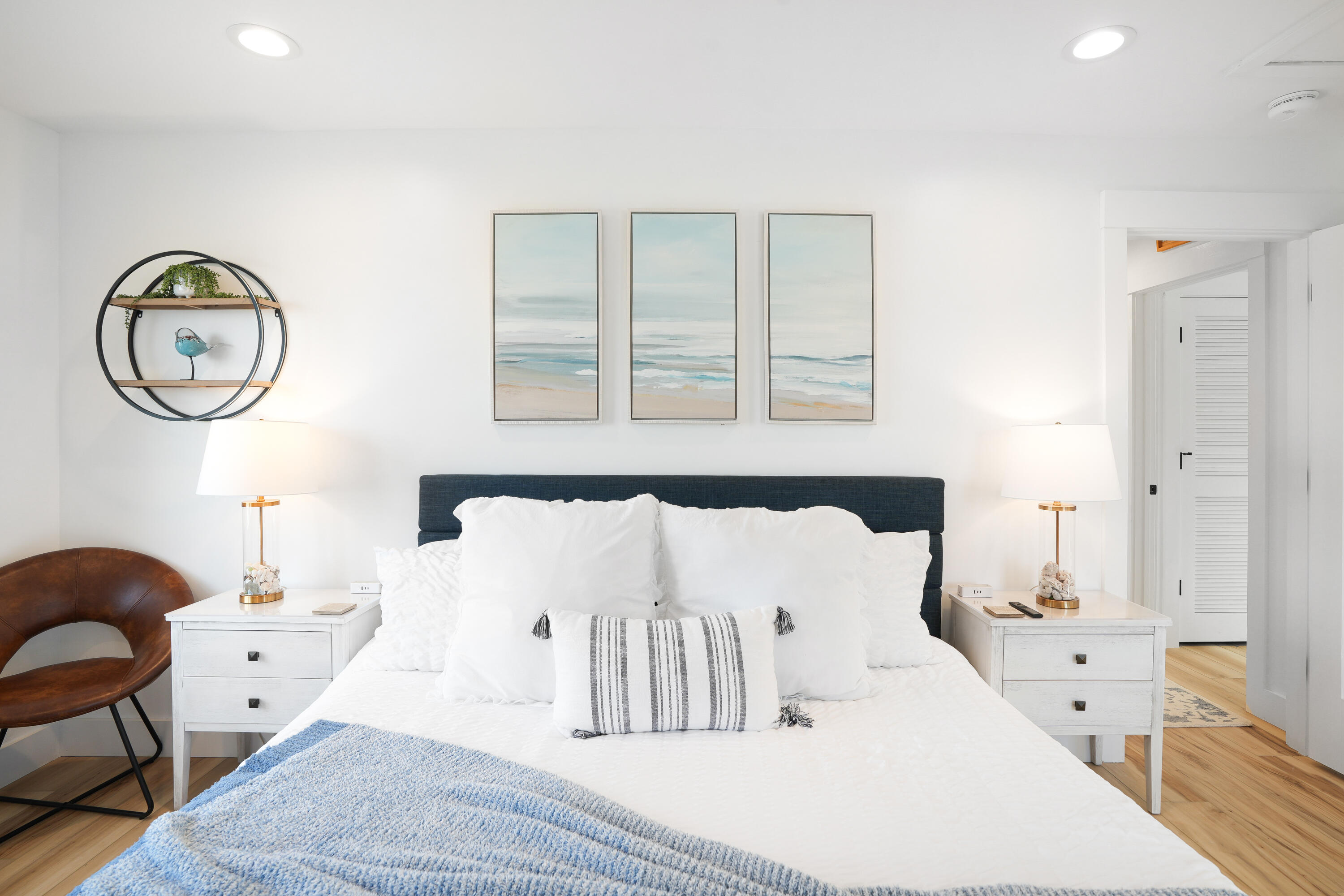 29 & 33 Lagoon Pond Road Vineyard Haven MA 02568